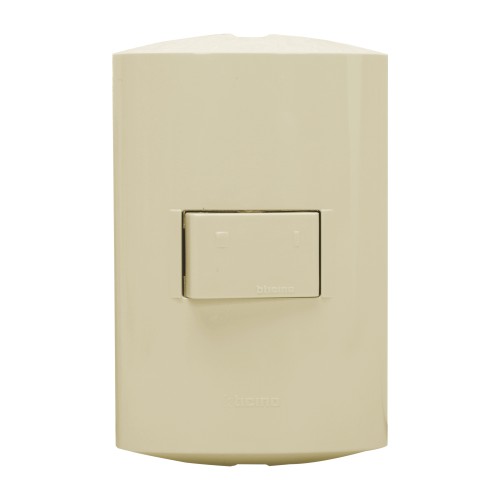 BTICINO Interruptor sencillo 3 vias 15AMP marfil